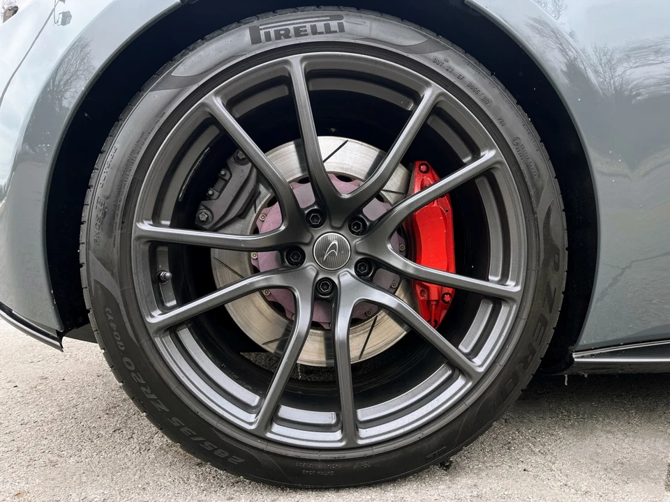 2016 McLaren 570S - Image 20 of 21