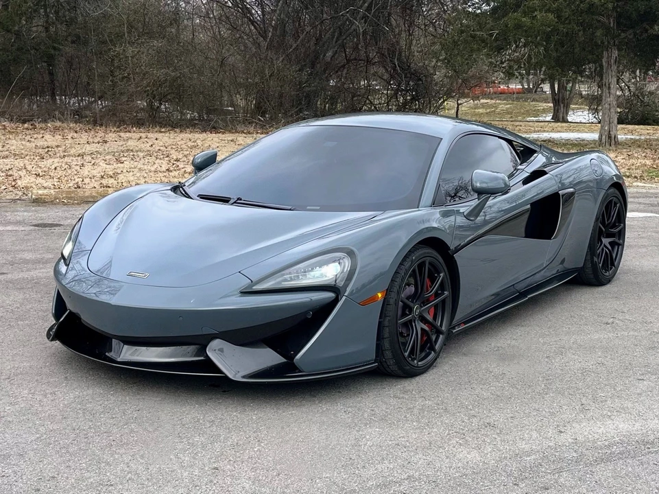 2016 McLaren 570S - Image 11 of 21