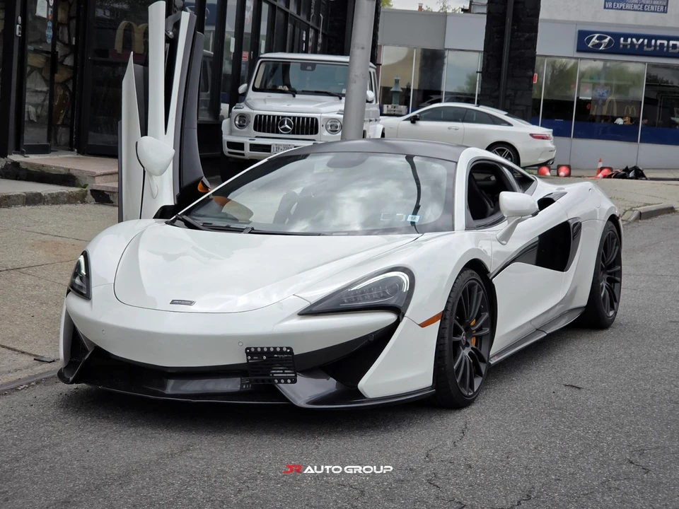 2016 McLaren 570S - Image 2 of 24