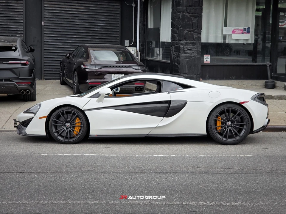 2016 McLaren 570S - Image 6 of 24