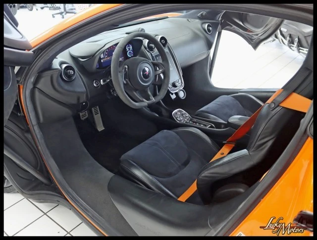 2016 McLaren 570S - Image 28 of 31