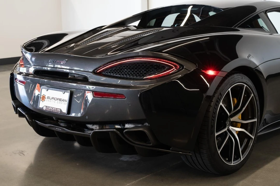 2016 McLaren 570S - Image 20 of 21