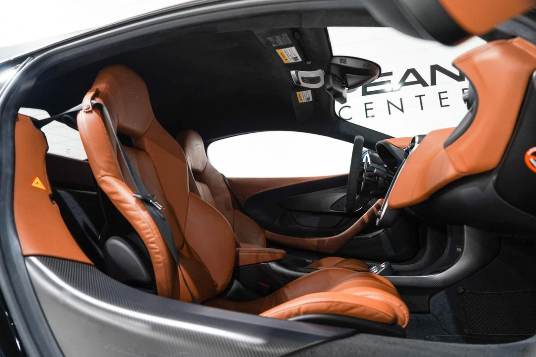 2016 McLaren 570S - Image 16 of 21