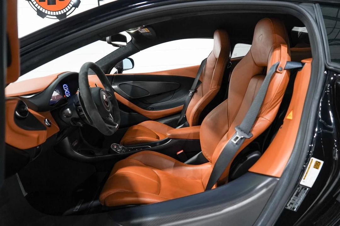 2016 McLaren 570S - Image 9 of 21