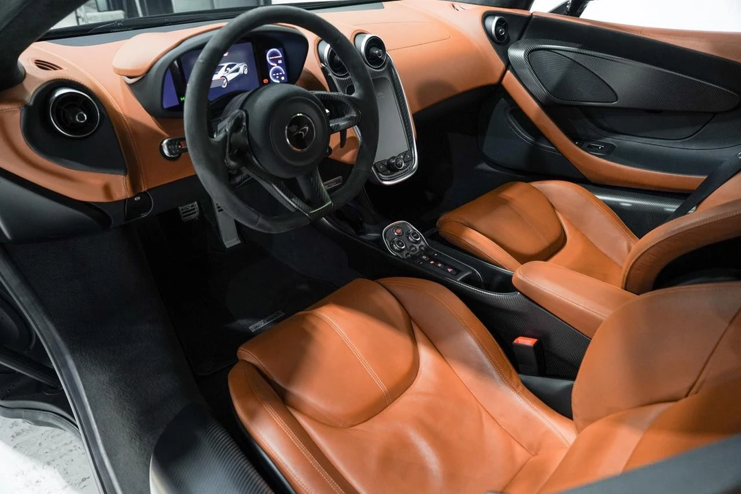 2016 McLaren 570S - Image 2 of 21