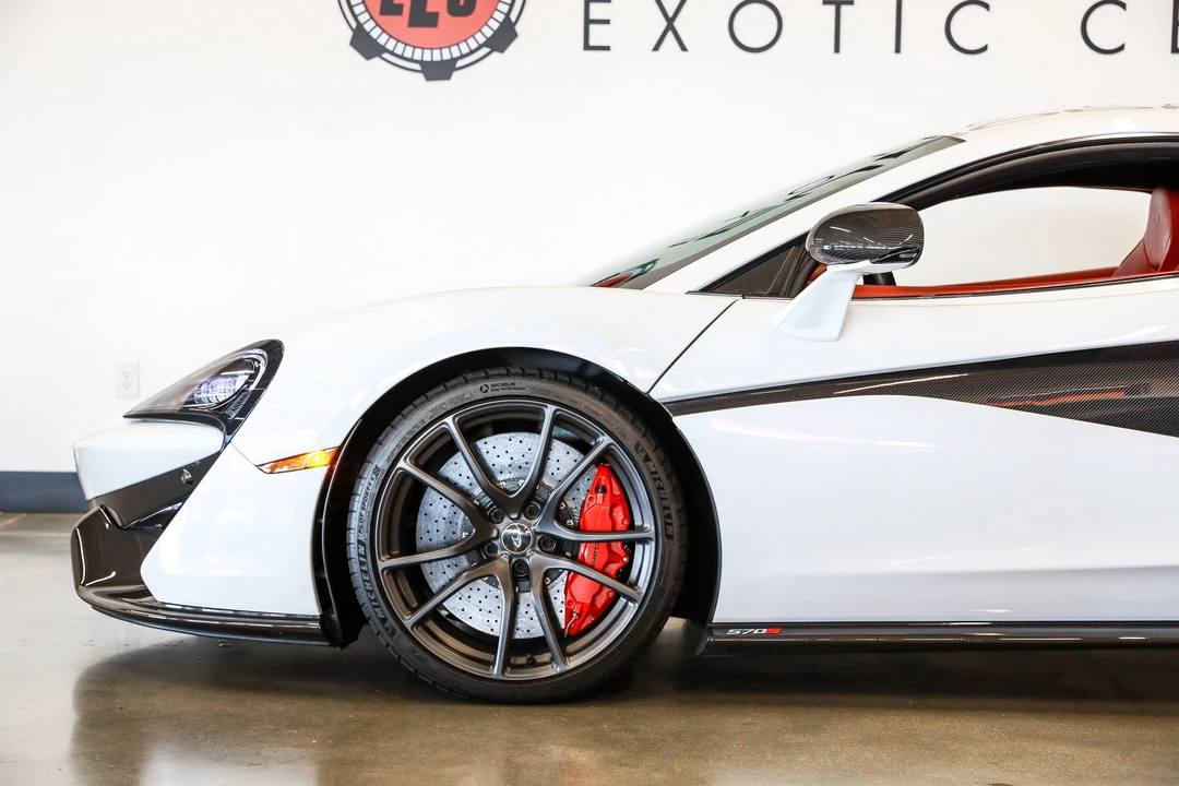 2016 McLaren 570S - Image 20 of 31