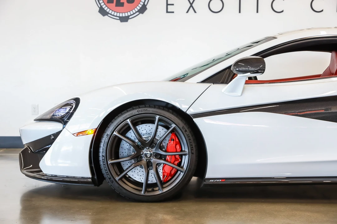 2016 McLaren 570S - Image 20 of 31