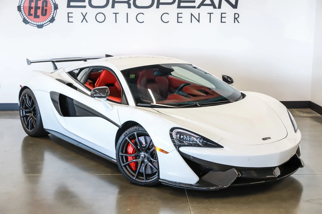 2016 McLaren 570S - Image 2 of 31