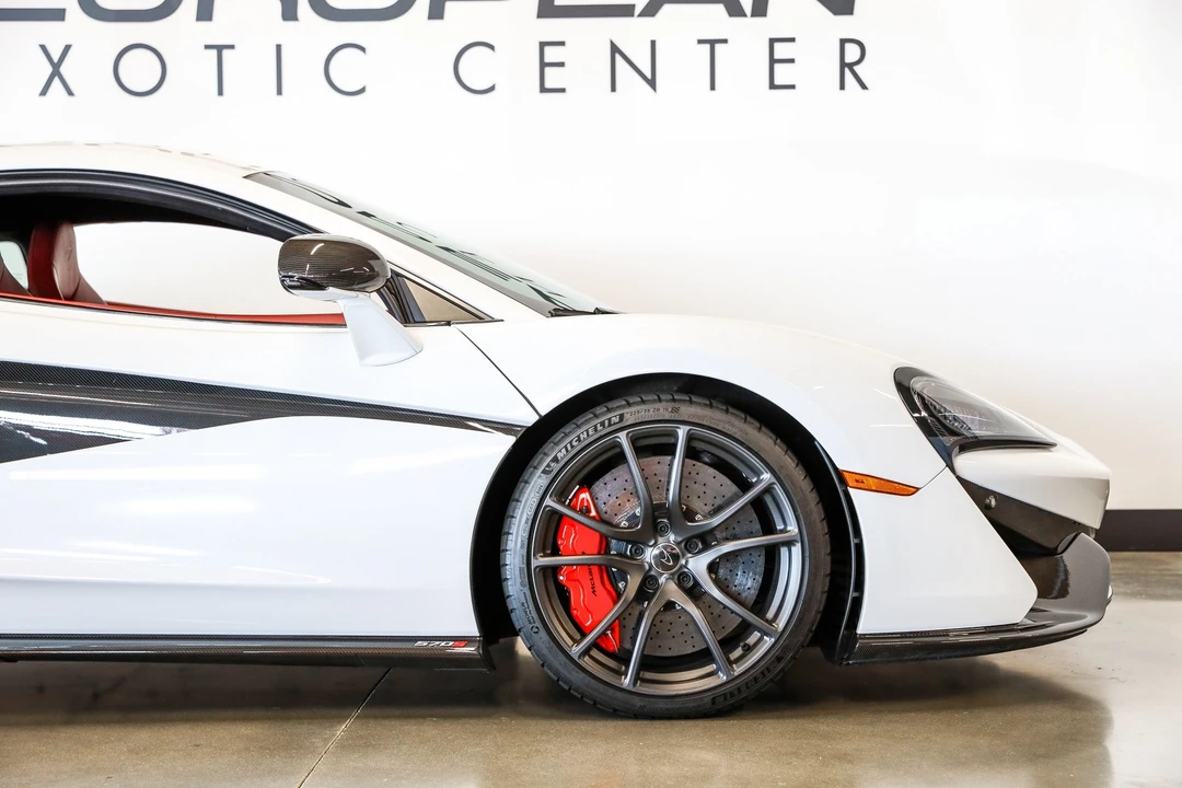 2016 McLaren 570S - Image 18 of 31