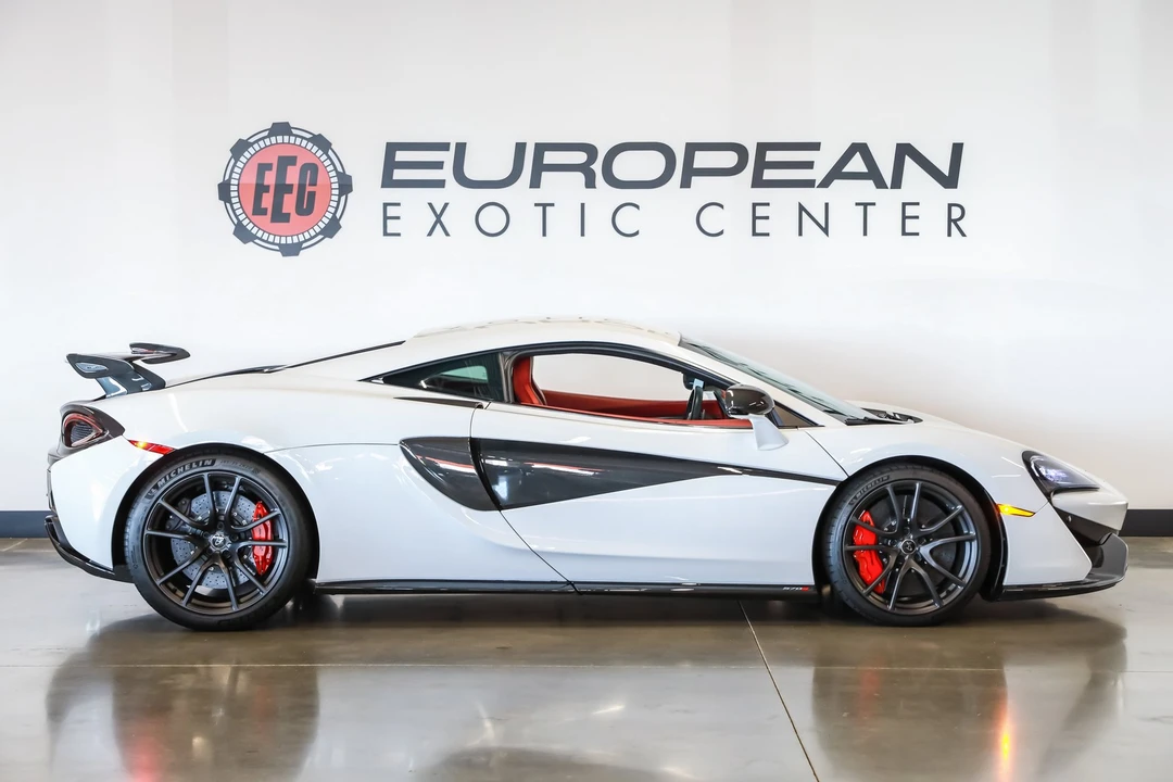 2016 McLaren 570S - Image 15 of 31
