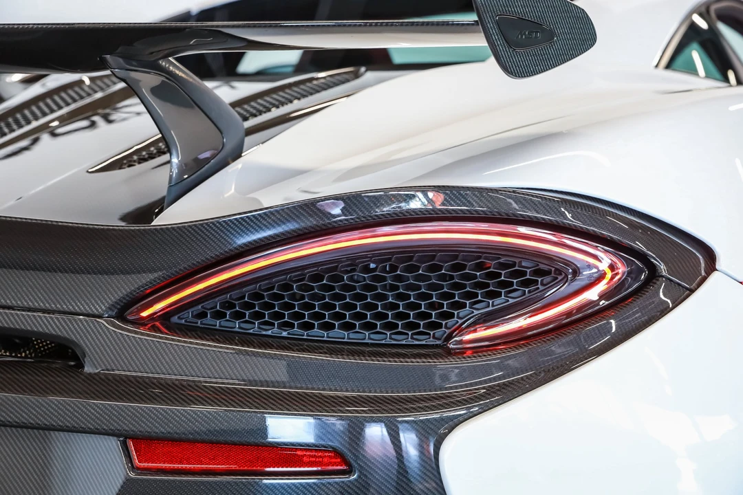 2016 McLaren 570S - Image 29 of 31