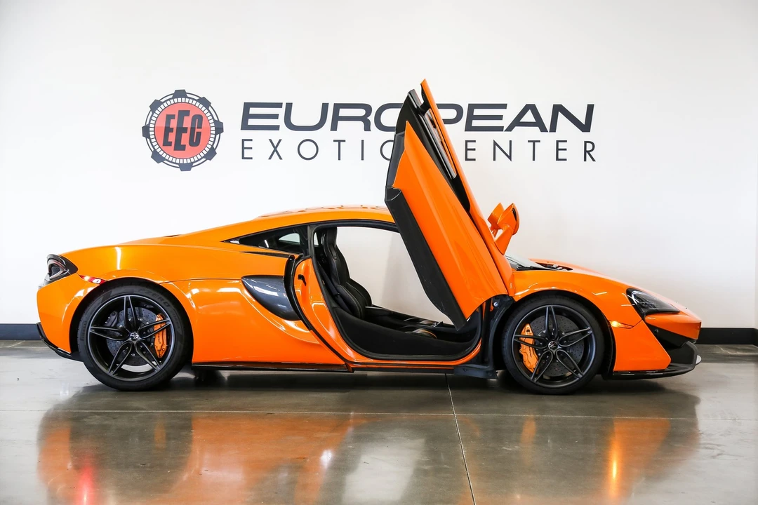 2016 McLaren 570S - Image 14 of 31