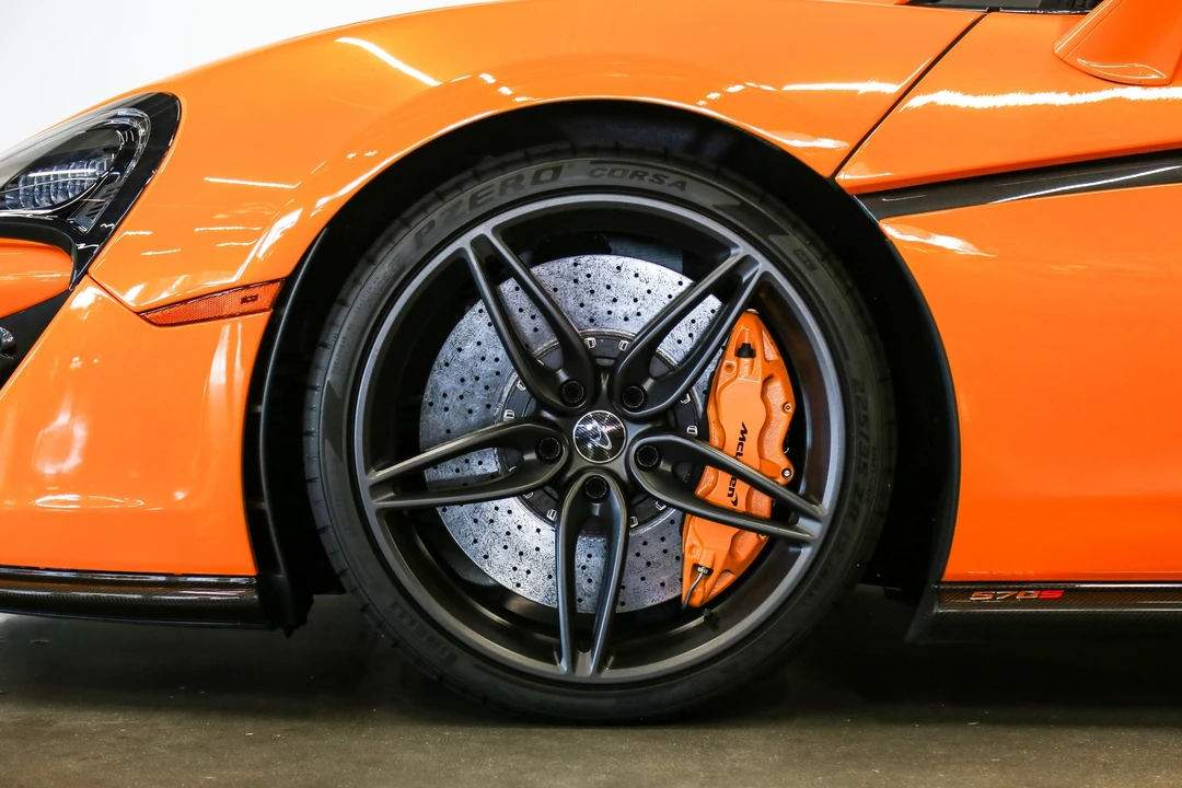 2016 McLaren 570S - Image 20 of 31