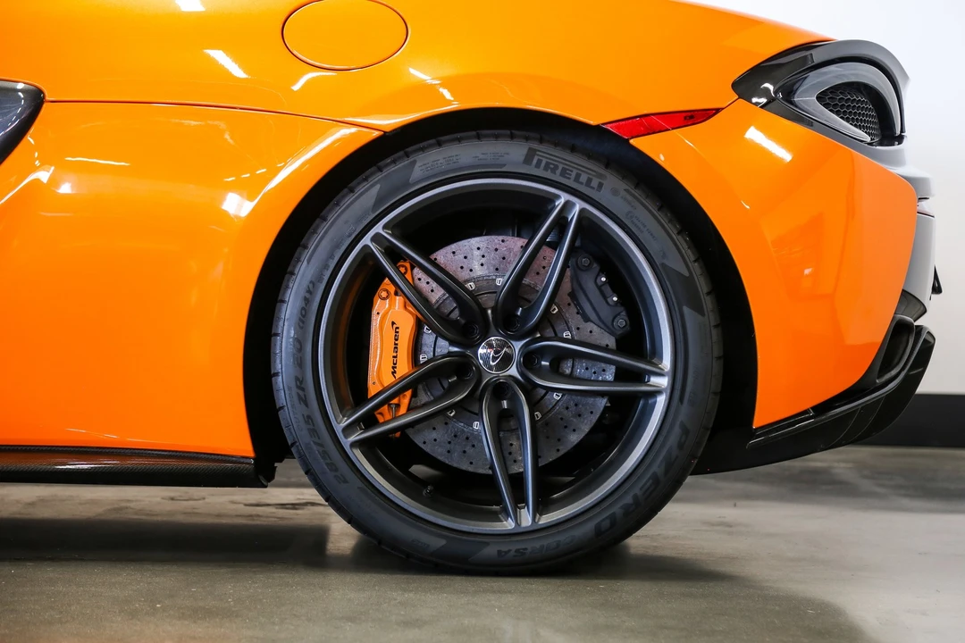 2016 McLaren 570S - Image 22 of 31