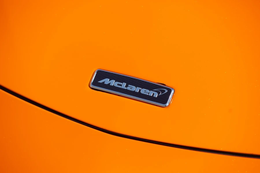 2016 McLaren 570S - Image 10 of 31