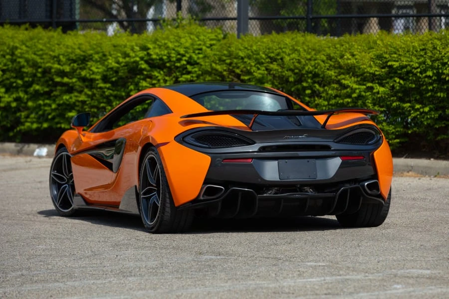 2016 McLaren 570S - Image 8 of 31