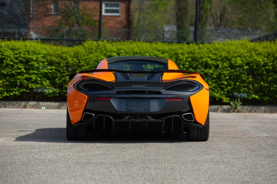 2016 McLaren 570S - Image 19 of 31