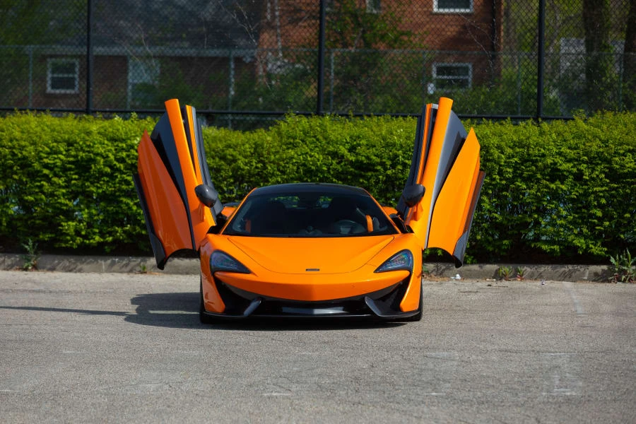 2016 McLaren 570S - Image 6 of 31