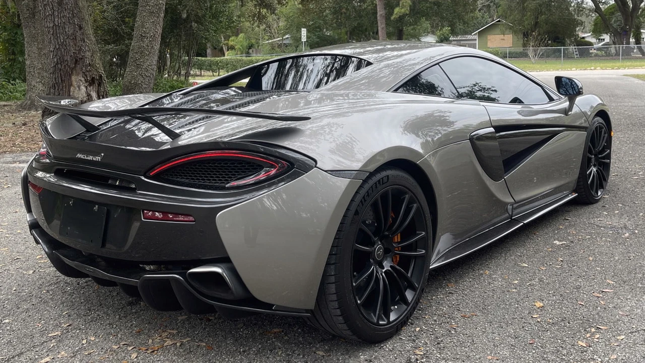 2016 McLaren 570S - Image 3 of 30