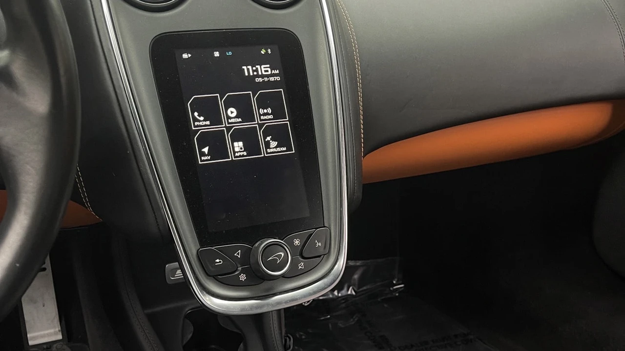 2016 McLaren 570S - Image 14 of 30