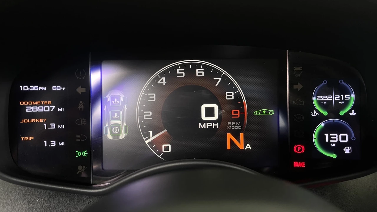 2016 McLaren 570S - Image 15 of 30