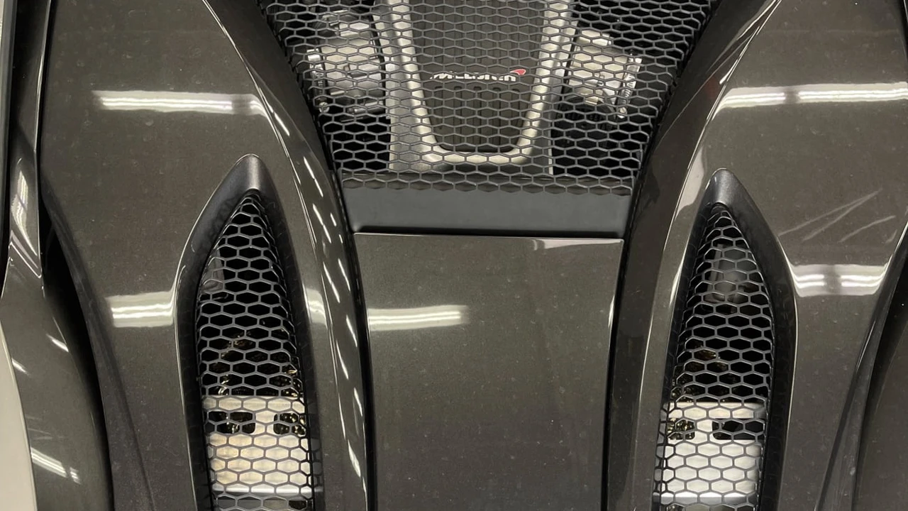 2016 McLaren 570S - Image 8 of 30