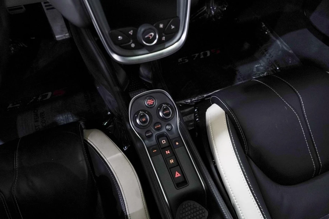 2016 McLaren 570S - Image 12 of 21