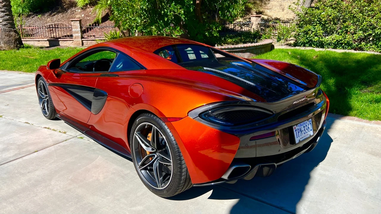2016 McLaren 570S - Image 4 of 7