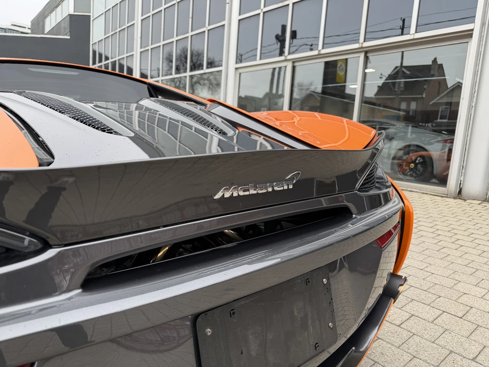2016 McLaren 570S - Image 19 of 31