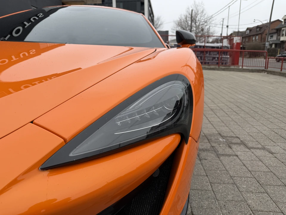 2016 McLaren 570S - Image 27 of 31