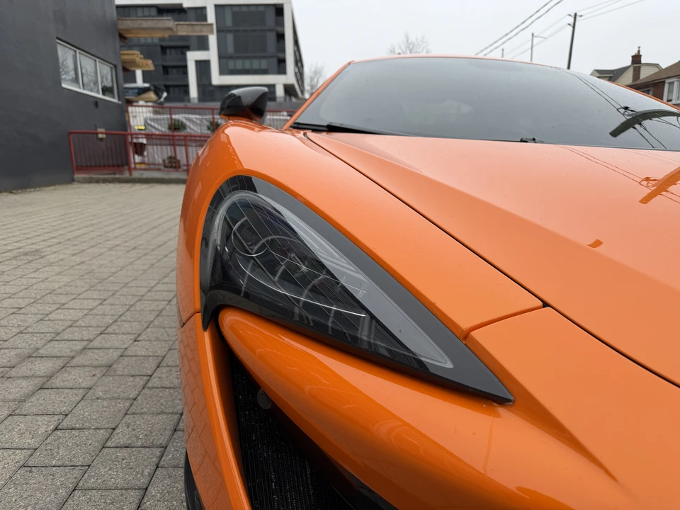 2016 McLaren 570S - Image 26 of 31