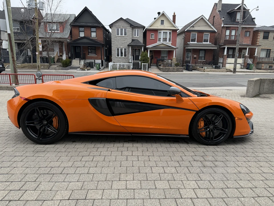 2016 McLaren 570S - Image 5 of 31