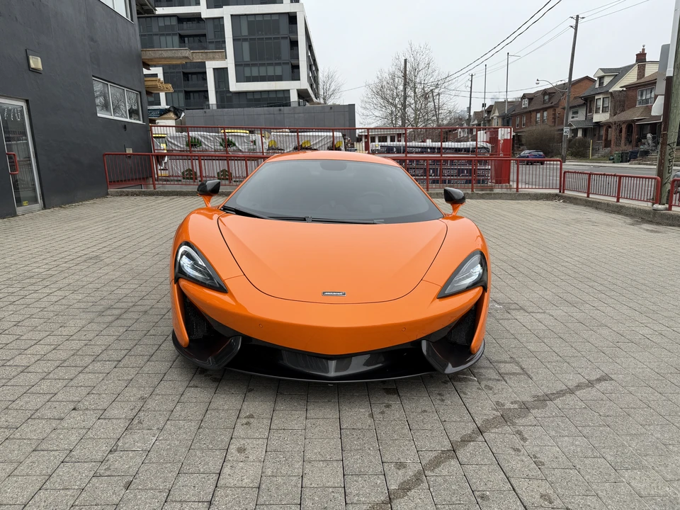 2016 McLaren 570S - Image 3 of 31