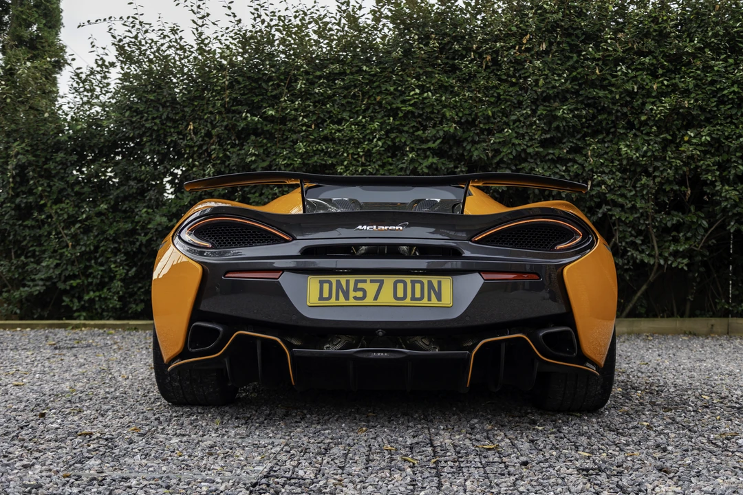 2016 McLaren 570S - Image 7 of 31