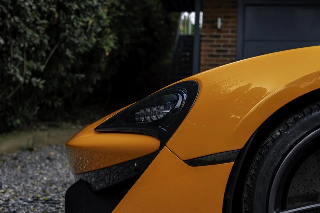 2016 McLaren 570S - Image 28 of 31