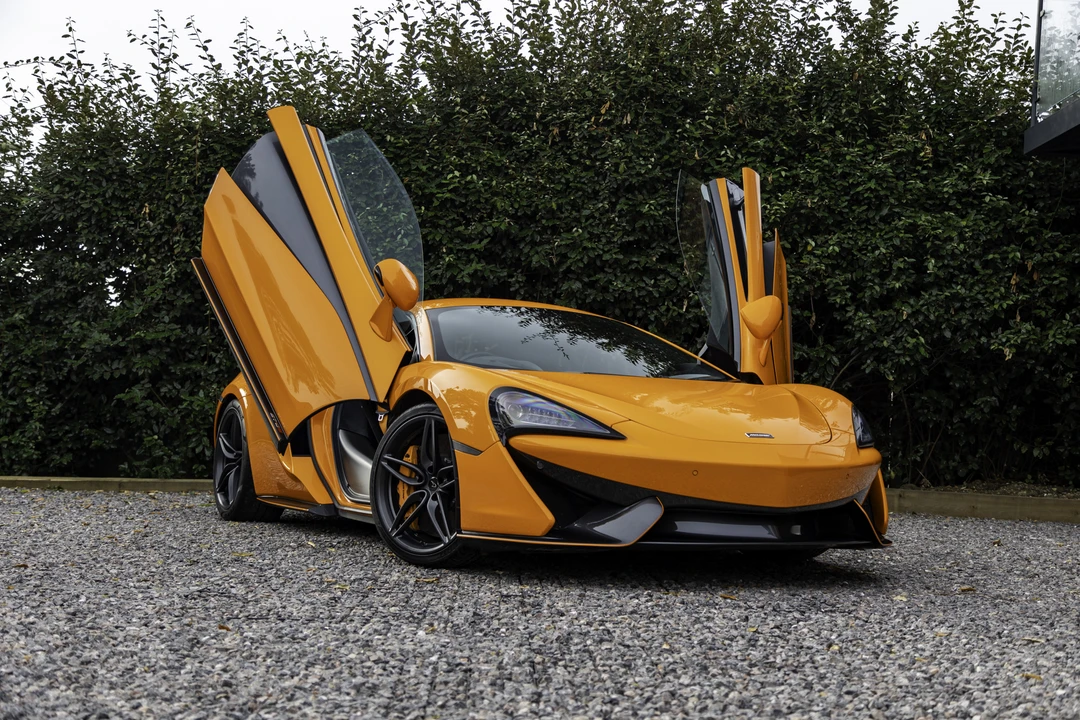 2016 McLaren 570S - Image 19 of 31