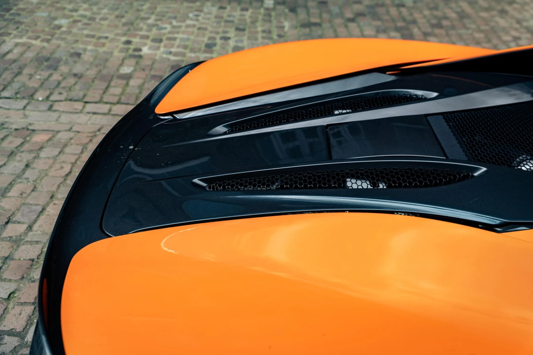 2016 McLaren 570S - Image 25 of 31