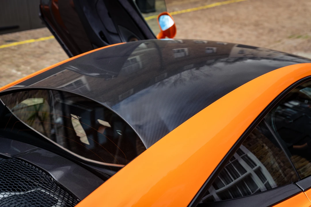 2016 McLaren 570S - Image 26 of 31