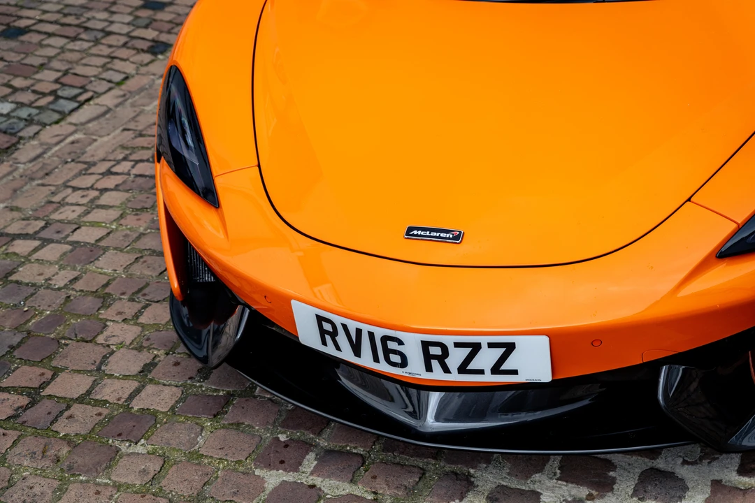2016 McLaren 570S - Image 19 of 31
