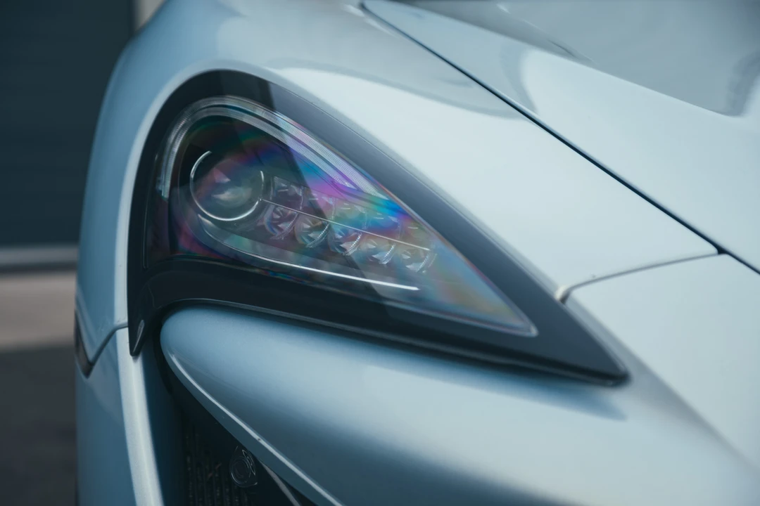 2016 McLaren 570S - Image 17 of 31