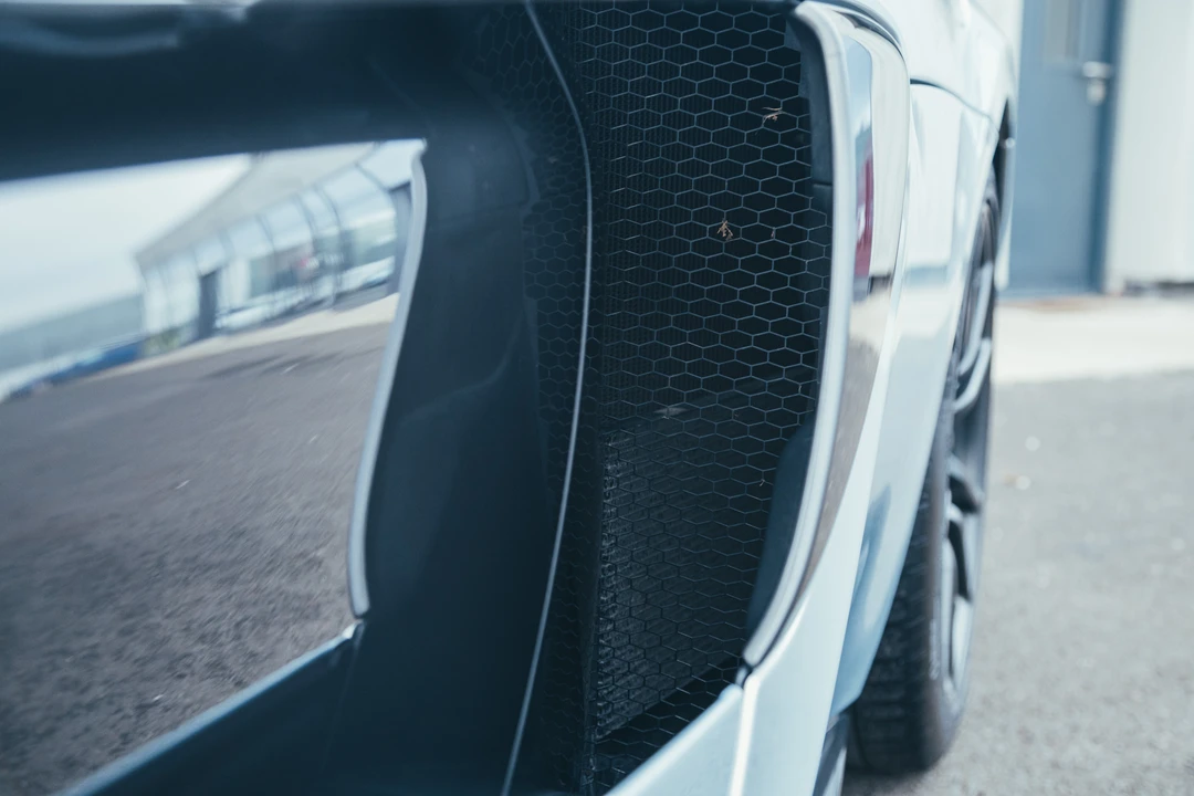 2016 McLaren 570S - Image 30 of 31