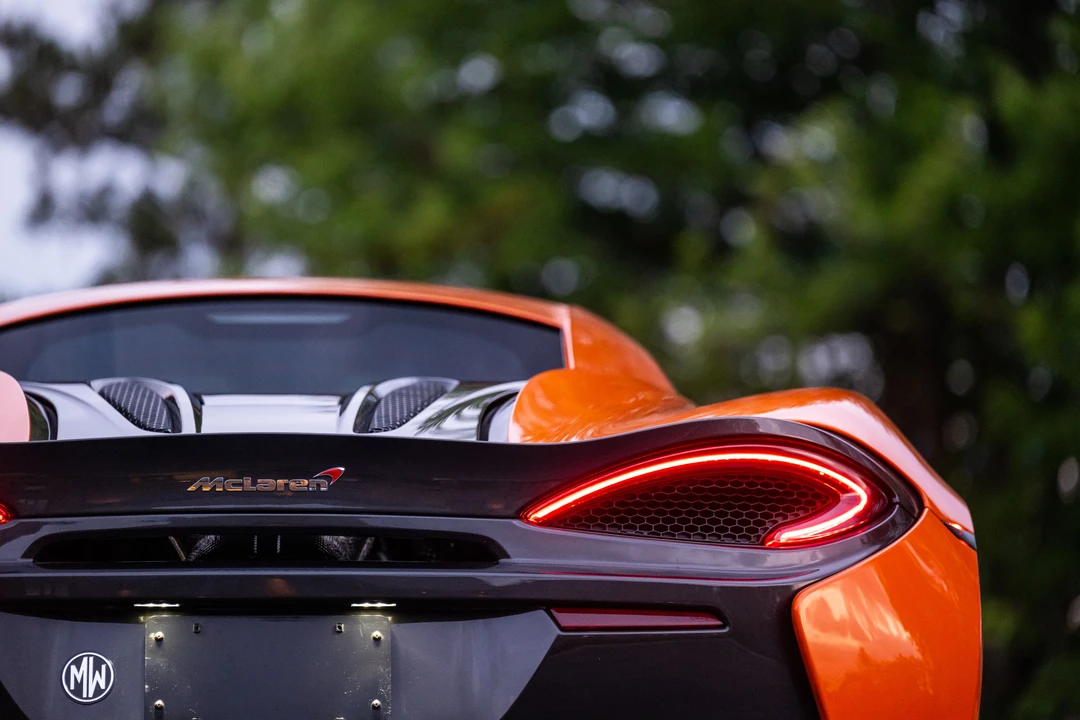 2016 McLaren 570S - Image 31 of 31