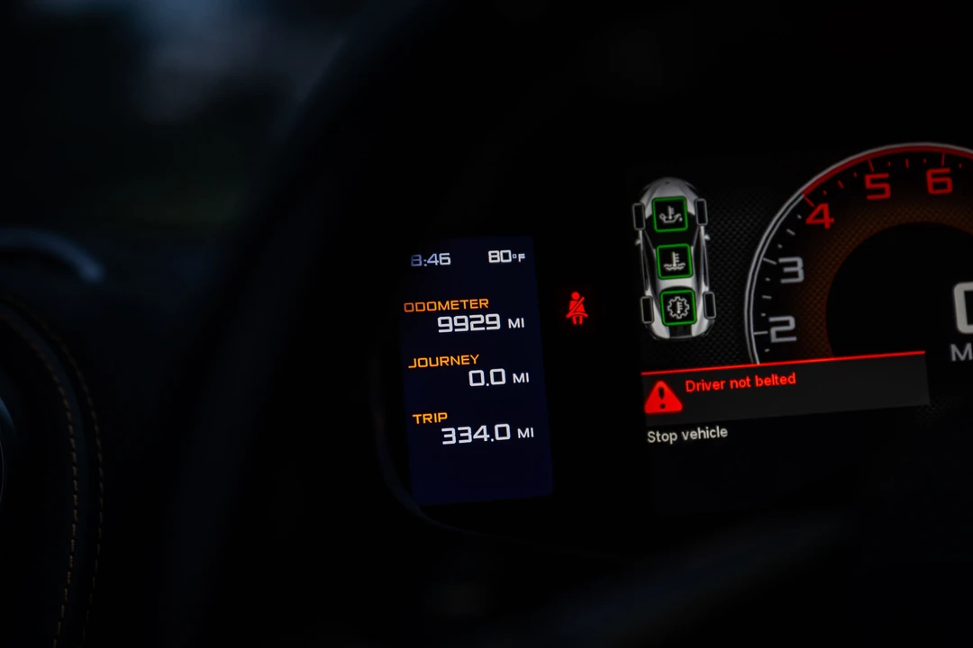 2016 McLaren 570S - Image 26 of 31
