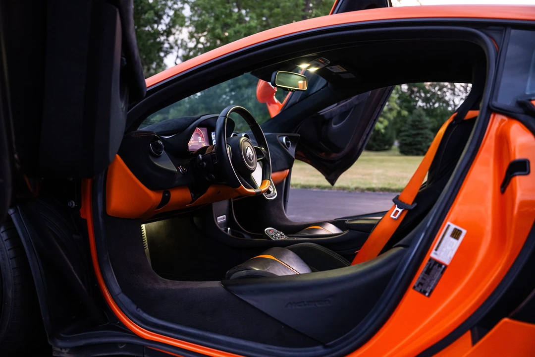 2016 McLaren 570S - Image 21 of 31