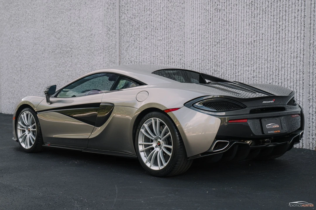 2016 McLaren 570S - Image 7 of 12