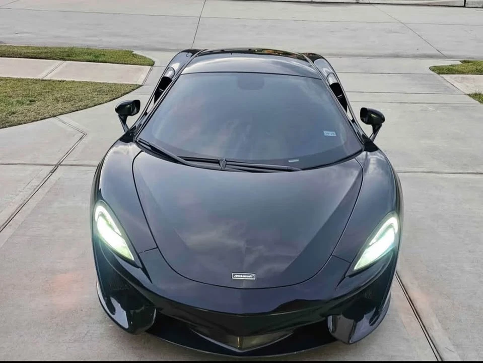 2016 McLaren 570S - Image 2 of 9