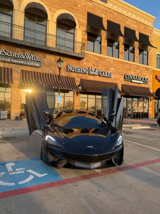 2016 McLaren 570S - Image 9 of 9