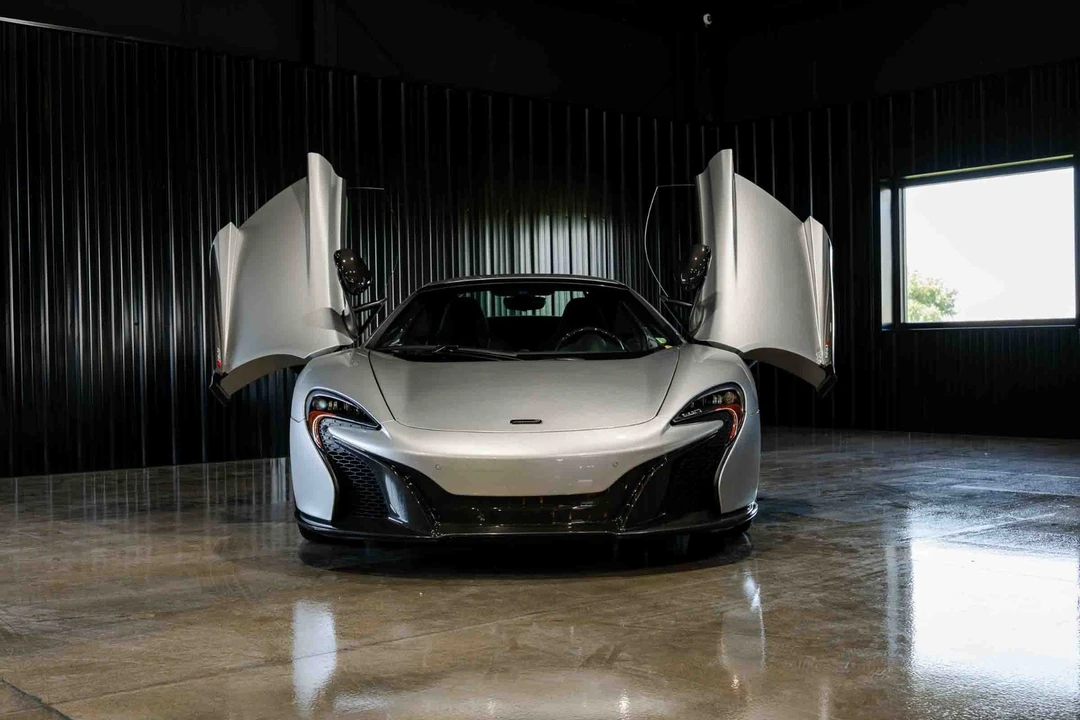 2016 McLaren 650S - Image 20 of 31