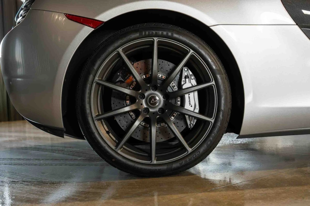 2016 McLaren 650S - Image 9 of 31