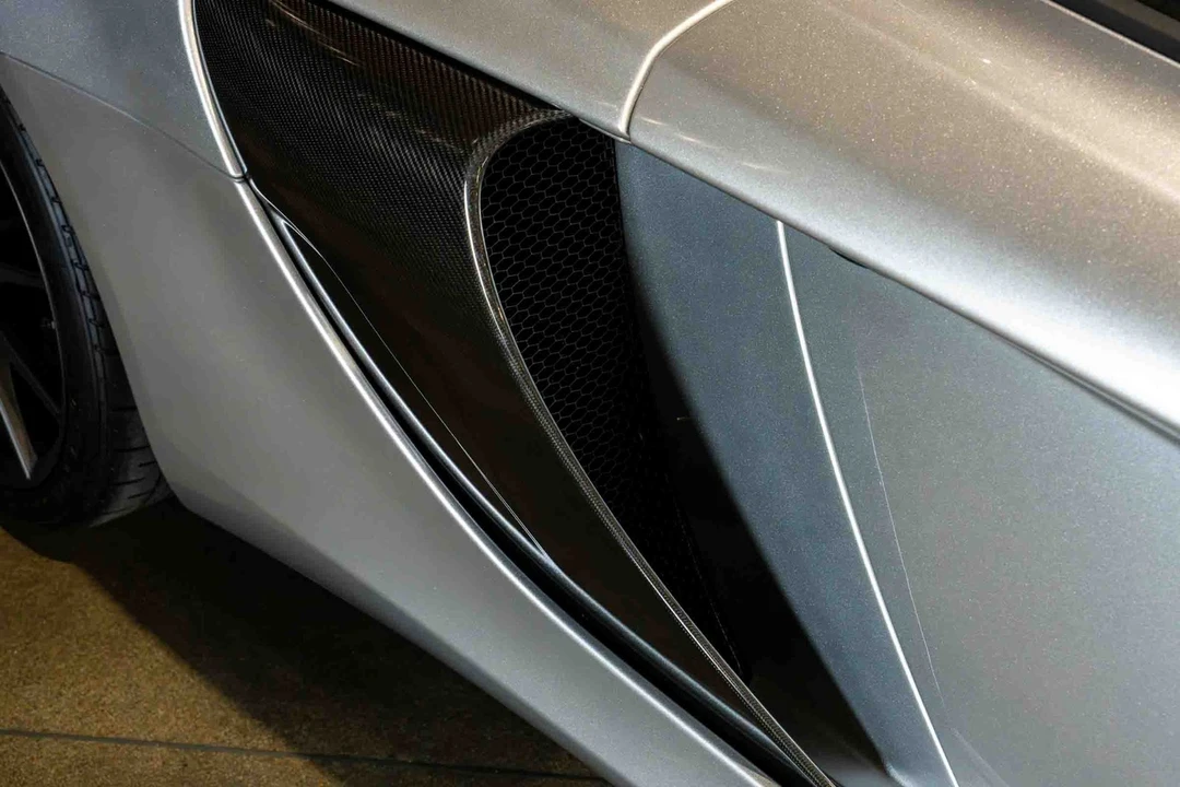 2016 McLaren 650S - Image 13 of 31